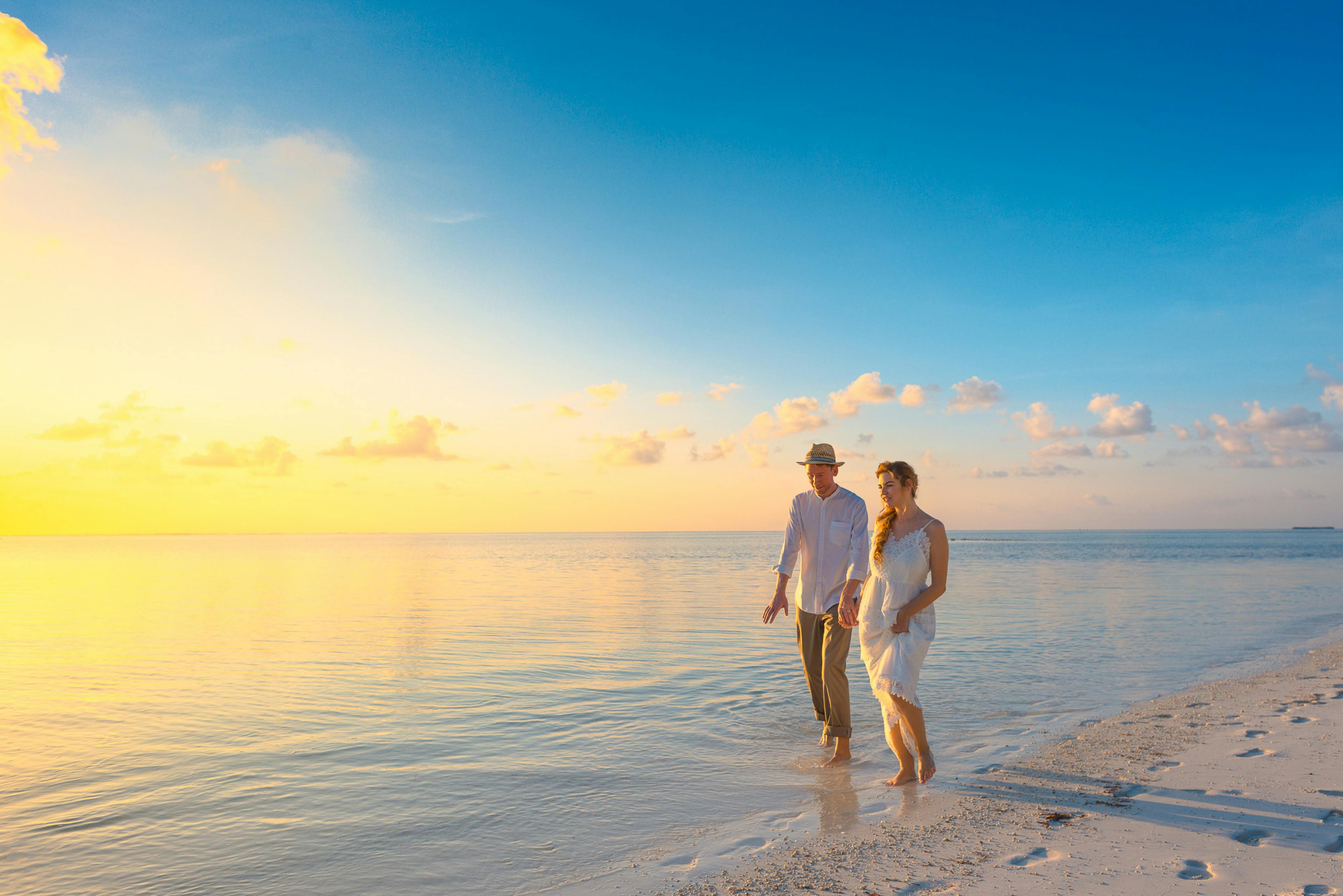 Mitos y realidades de las bodas en la playa